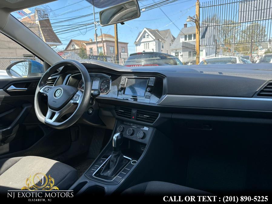 2019 Volkswagen Jetta SE Auto w/SULEV, available for sale in Elizabeth, New Jersey | NJ Exotic Motors. Elizabeth, New Jersey 2019 Volkswagen Jetta SE Auto w/SULEV, available for sale in Elizabeth, New Jersey | NJ Exotic Motors. Elizabeth, New Jersey