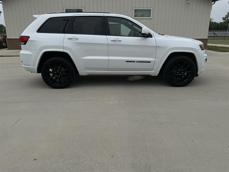 2017 Jeep Grand Cherokee Altitude, available for sale in Elida, Ohio | Josh's All Under Ten LLC. Elida, Ohio 2017 Jeep Grand Cherokee Altitude, available for sale in Elida, Ohio | Josh's All Under Ten LLC. Elida, Ohio