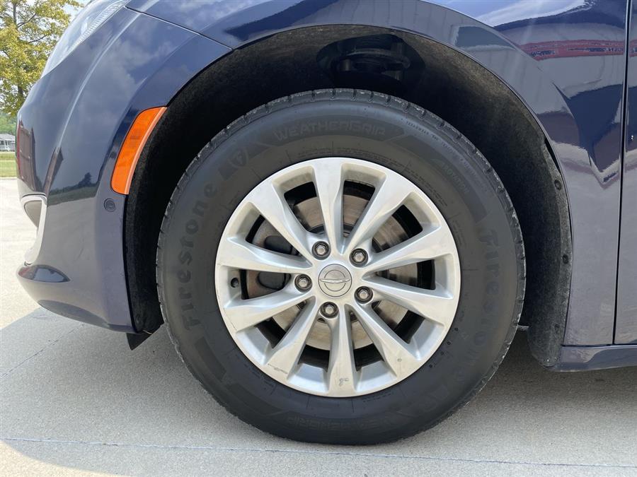 2019 Chrysler Pacifica Touring L, available for sale in Elida, Ohio | Josh's All Under Ten LLC. Elida, Ohio 2019 Chrysler Pacifica Touring L, available for sale in Elida, Ohio | Josh's All Under Ten LLC. Elida, Ohio