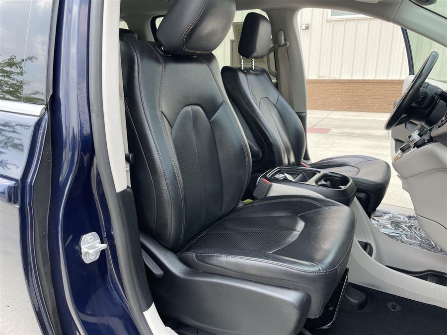 2019 Chrysler Pacifica Touring L, available for sale in Elida, Ohio | Josh's All Under Ten LLC. Elida, Ohio 2019 Chrysler Pacifica Touring L, available for sale in Elida, Ohio | Josh's All Under Ten LLC. Elida, Ohio