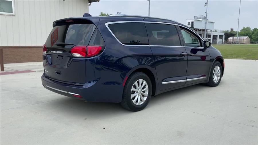 2019 Chrysler Pacifica Touring L, available for sale in Elida, Ohio | Josh's All Under Ten LLC. Elida, Ohio 2019 Chrysler Pacifica Touring L, available for sale in Elida, Ohio | Josh's All Under Ten LLC. Elida, Ohio