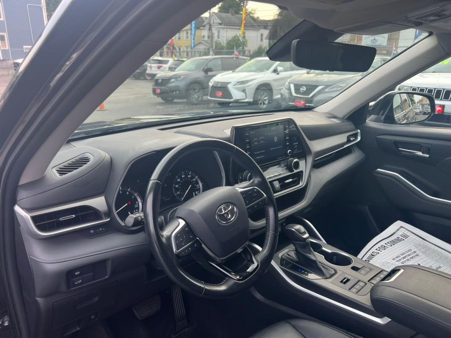 2021 Toyota Highlander XLE AWD (Natl), available for sale in Irvington , New Jersey | Auto Haus of Irvington Corp. Irvington , New Jersey 2021 Toyota Highlander XLE AWD (Natl), available for sale in Irvington , New Jersey | Auto Haus of Irvington Corp. Irvington , New Jersey
