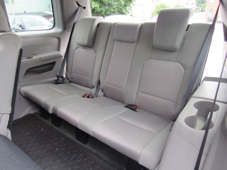 2015 Honda Pilot EX, available for sale in Worcester, Massachusetts | Hilario's Auto Sales Inc.. Worcester, Massachusetts 2015 Honda Pilot EX, available for sale in Worcester, Massachusetts | Hilario's Auto Sales Inc.. Worcester, Massachusetts