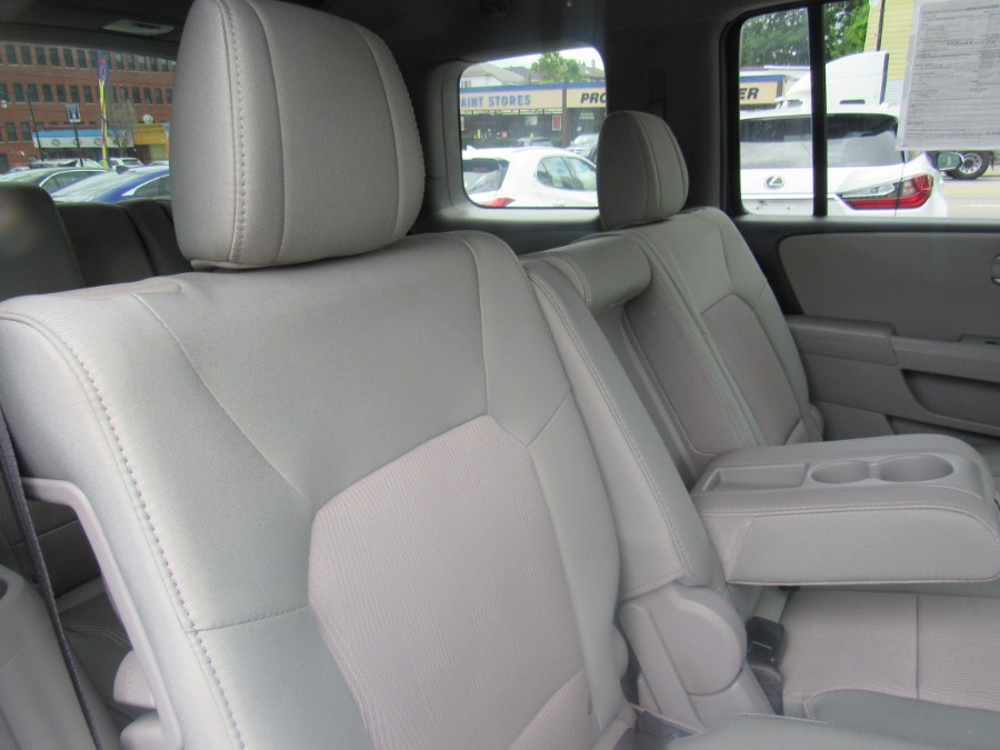 2015 Honda Pilot EX, available for sale in Worcester, Massachusetts | Hilario's Auto Sales Inc.. Worcester, Massachusetts 2015 Honda Pilot EX, available for sale in Worcester, Massachusetts | Hilario's Auto Sales Inc.. Worcester, Massachusetts