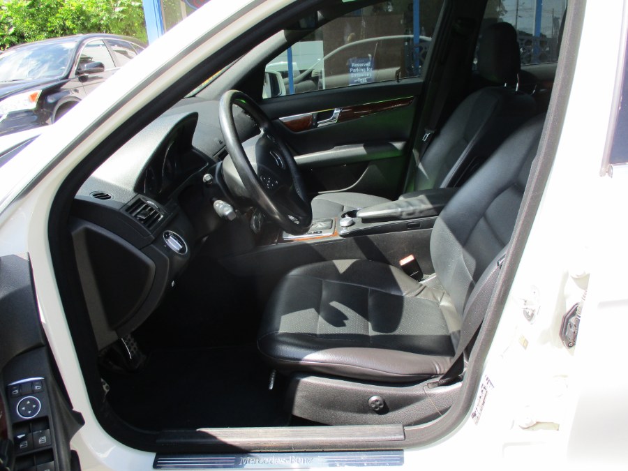 2011 Mercedes-Benz C-Class C300, available for sale in Meriden, Connecticut | Cos Central Auto. Meriden, Connecticut 2011 Mercedes-Benz C-Class C300, available for sale in Meriden, Connecticut | Cos Central Auto. Meriden, Connecticut