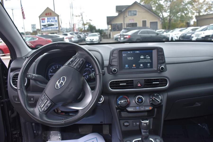 2018 Hyundai Kona SEL, available for sale in Patchogue, New York | 112 Auto Plaza. Patchogue, New York 2018 Hyundai Kona SEL, available for sale in Patchogue, New York | 112 Auto Plaza. Patchogue, New York