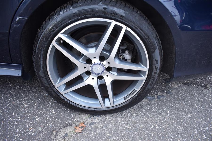 2015 Mercedes-benz E-class E350 4MATIC, available for sale in Patchogue, New York | 112 Auto Plaza. Patchogue, New York 2015 Mercedes-benz E-class E350 4MATIC, available for sale in Patchogue, New York | 112 Auto Plaza. Patchogue, New York
