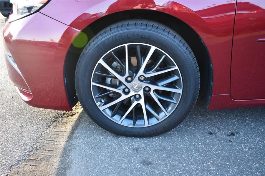 2018 Lexus Es 350, available for sale in Patchogue, New York | 112 Auto Plaza. Patchogue, New York 2018 Lexus Es 350, available for sale in Patchogue, New York | 112 Auto Plaza. Patchogue, New York
