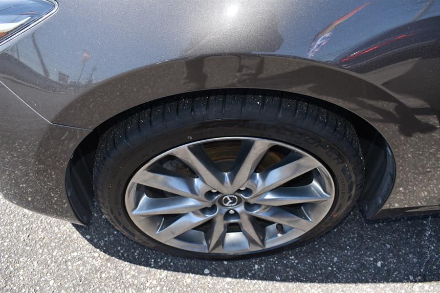 2018 Mazda 3 GRAND TOURING, available for sale in Patchogue, New York | 112 Auto Plaza. Patchogue, New York 2018 Mazda 3 GRAND TOURING, available for sale in Patchogue, New York | 112 Auto Plaza. Patchogue, New York