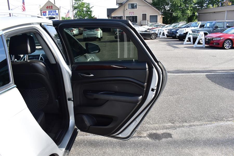 2016 Cadillac Srx LUXURY COLLECTION, available for sale in Patchogue, New York | 112 Auto Plaza. Patchogue, New York 2016 Cadillac Srx LUXURY COLLECTION, available for sale in Patchogue, New York | 112 Auto Plaza. Patchogue, New York