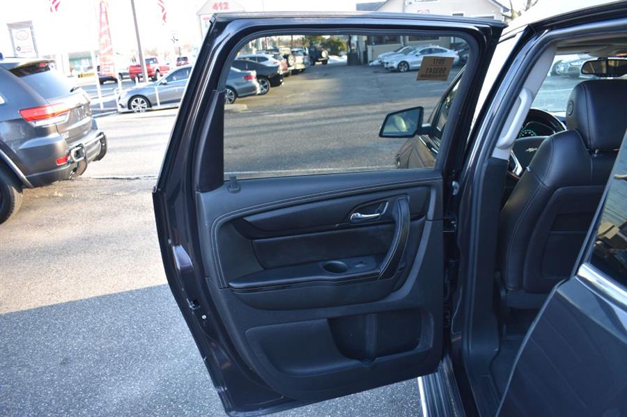 2017 Chevrolet Traverse LT, available for sale in Patchogue, New York | 112 Auto Plaza. Patchogue, New York 2017 Chevrolet Traverse LT, available for sale in Patchogue, New York | 112 Auto Plaza. Patchogue, New York