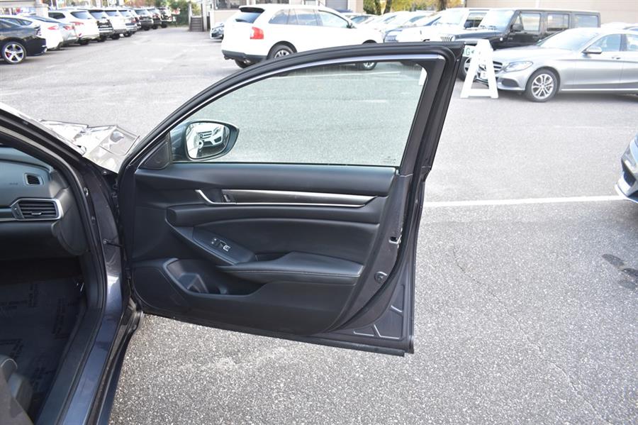 2019 Honda Accord SPORT, available for sale in Patchogue, New York | 112 Auto Plaza. Patchogue, New York 2019 Honda Accord SPORT, available for sale in Patchogue, New York | 112 Auto Plaza. Patchogue, New York