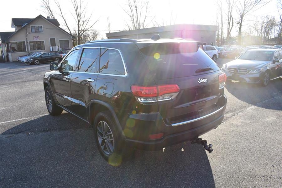 2017 Jeep Grand Cherokee LIMITED, available for sale in Patchogue, New York | 112 Auto Plaza. Patchogue, New York 2017 Jeep Grand Cherokee LIMITED, available for sale in Patchogue, New York | 112 Auto Plaza. Patchogue, New York