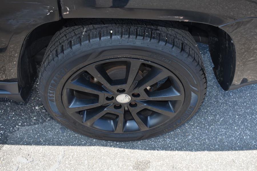 2016 Jeep Compass LATITUDE, available for sale in Patchogue, New York | 112 Auto Plaza. Patchogue, New York 2016 Jeep Compass LATITUDE, available for sale in Patchogue, New York | 112 Auto Plaza. Patchogue, New York