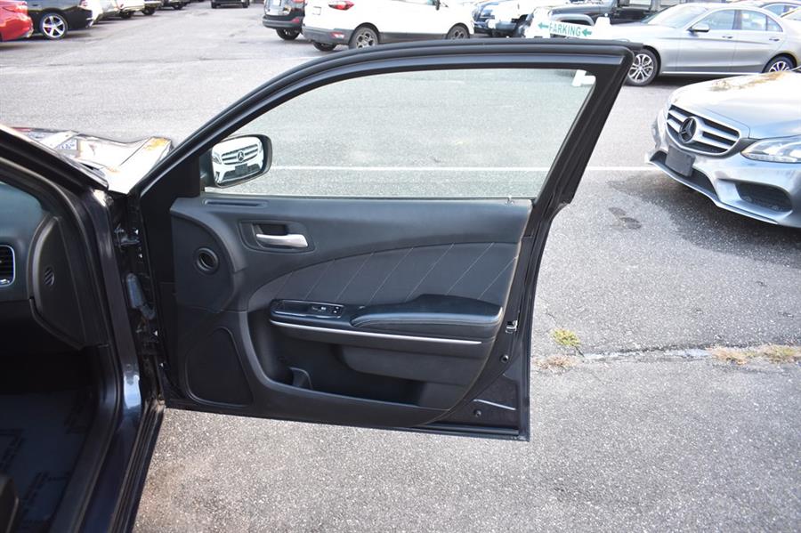 2019 Dodge Charger SXT, available for sale in Patchogue, New York | 112 Auto Plaza. Patchogue, New York 2019 Dodge Charger SXT, available for sale in Patchogue, New York | 112 Auto Plaza. Patchogue, New York