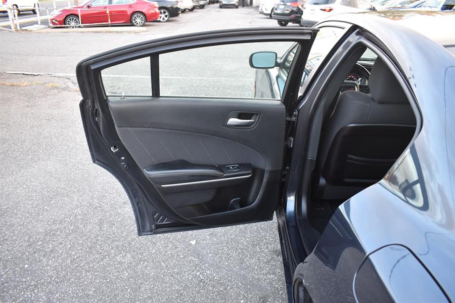 2019 Dodge Charger SXT, available for sale in Patchogue, New York | 112 Auto Plaza. Patchogue, New York 2019 Dodge Charger SXT, available for sale in Patchogue, New York | 112 Auto Plaza. Patchogue, New York