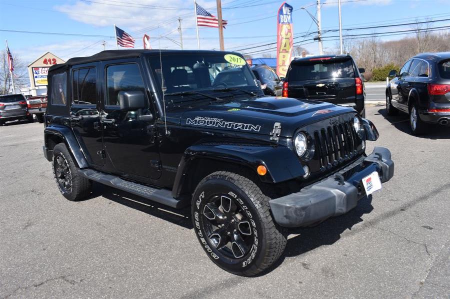 2017 Jeep Wrangler Unlimi SAHARA, available for sale in Patchogue, New York | 112 Auto Plaza. Patchogue, New York 2017 Jeep Wrangler Unlimi SAHARA, available for sale in Patchogue, New York | 112 Auto Plaza. Patchogue, New York