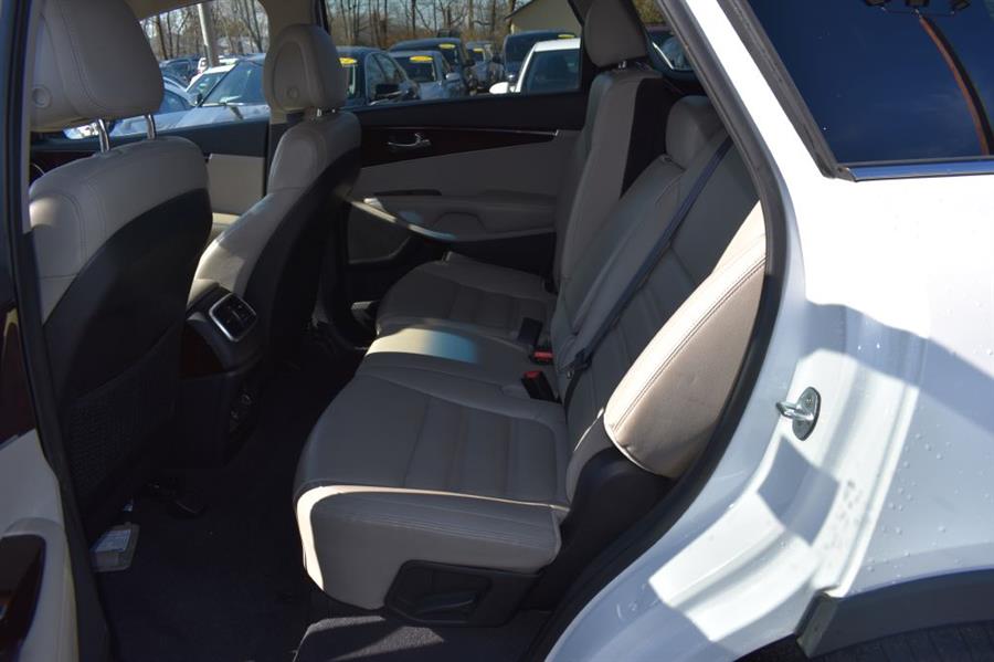 2016 Kia Sorento EX, available for sale in Patchogue, New York | 112 Auto Plaza. Patchogue, New York 2016 Kia Sorento EX, available for sale in Patchogue, New York | 112 Auto Plaza. Patchogue, New York