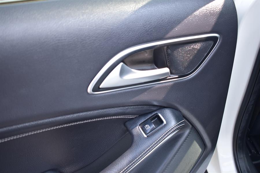 2015 Mercedes-benz Gla 250 4MATIC, available for sale in Patchogue, New York | 112 Auto Plaza. Patchogue, New York 2015 Mercedes-benz Gla 250 4MATIC, available for sale in Patchogue, New York | 112 Auto Plaza. Patchogue, New York