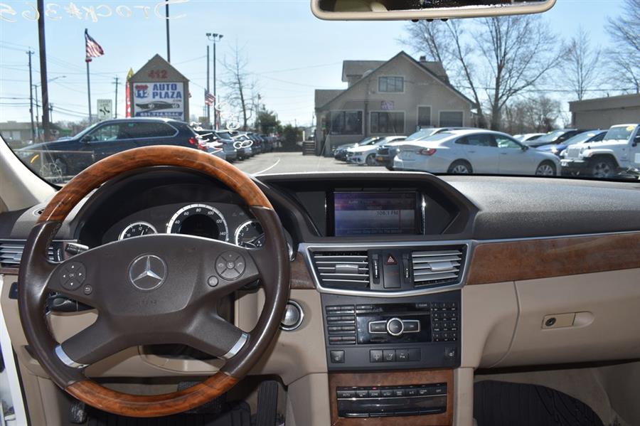2013 Mercedes-benz E-class E350 4MATIC, available for sale in Patchogue, New York | 112 Auto Plaza. Patchogue, New York 2013 Mercedes-benz E-class E350 4MATIC, available for sale in Patchogue, New York | 112 Auto Plaza. Patchogue, New York
