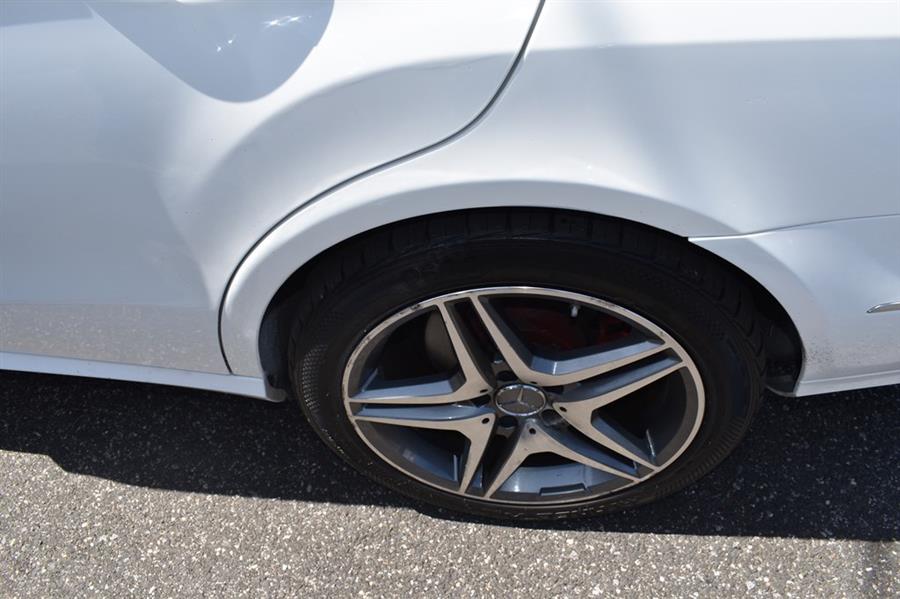 2013 Mercedes-benz E-class E350 4MATIC, available for sale in Patchogue, New York | 112 Auto Plaza. Patchogue, New York 2013 Mercedes-benz E-class E350 4MATIC, available for sale in Patchogue, New York | 112 Auto Plaza. Patchogue, New York