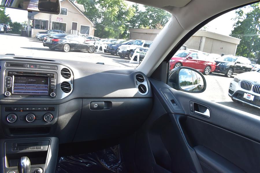 2015 Volkswagen Tiguan S, available for sale in Patchogue, New York | 112 Auto Plaza. Patchogue, New York 2015 Volkswagen Tiguan S, available for sale in Patchogue, New York | 112 Auto Plaza. Patchogue, New York