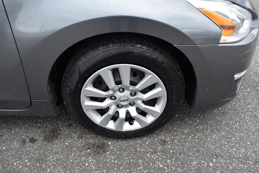 2015 Nissan Altima 2.5, available for sale in Patchogue, New York | 112 Auto Plaza. Patchogue, New York 2015 Nissan Altima 2.5, available for sale in Patchogue, New York | 112 Auto Plaza. Patchogue, New York