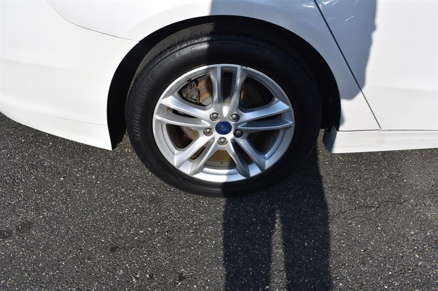 2018 Ford Fusion SE HYBRID, available for sale in Patchogue, New York | 112 Auto Plaza. Patchogue, New York 2018 Ford Fusion SE HYBRID, available for sale in Patchogue, New York | 112 Auto Plaza. Patchogue, New York