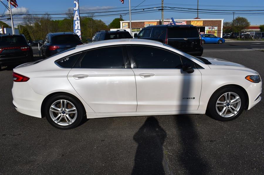 2018 Ford Fusion SE HYBRID, available for sale in Patchogue, New York | 112 Auto Plaza. Patchogue, New York 2018 Ford Fusion SE HYBRID, available for sale in Patchogue, New York | 112 Auto Plaza. Patchogue, New York