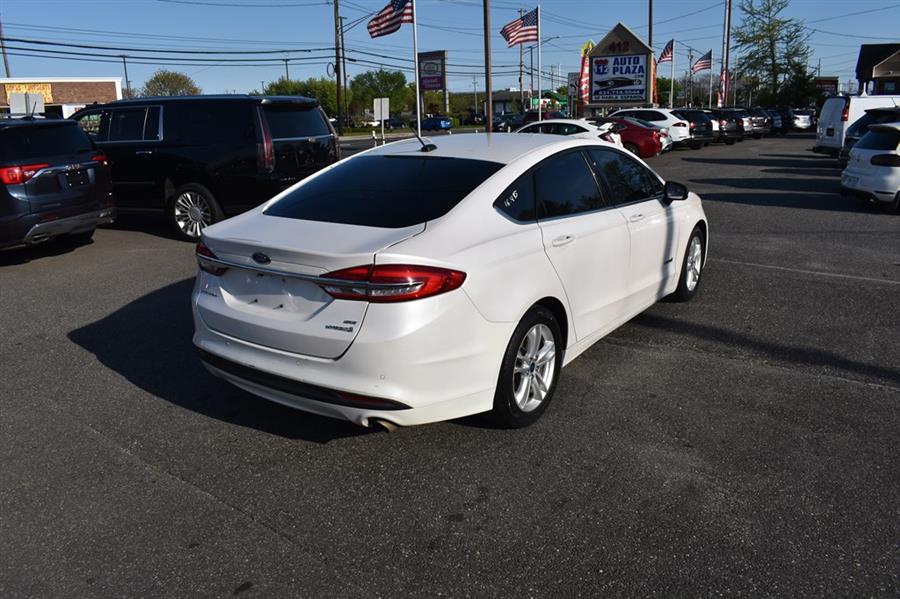 2018 Ford Fusion SE HYBRID, available for sale in Patchogue, New York | 112 Auto Plaza. Patchogue, New York 2018 Ford Fusion SE HYBRID, available for sale in Patchogue, New York | 112 Auto Plaza. Patchogue, New York