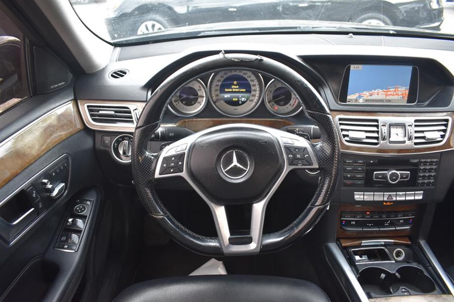 2014 Mercedes-benz E-class E350 4MATIC, available for sale in Patchogue, New York | 112 Auto Plaza. Patchogue, New York 2014 Mercedes-benz E-class E350 4MATIC, available for sale in Patchogue, New York | 112 Auto Plaza. Patchogue, New York