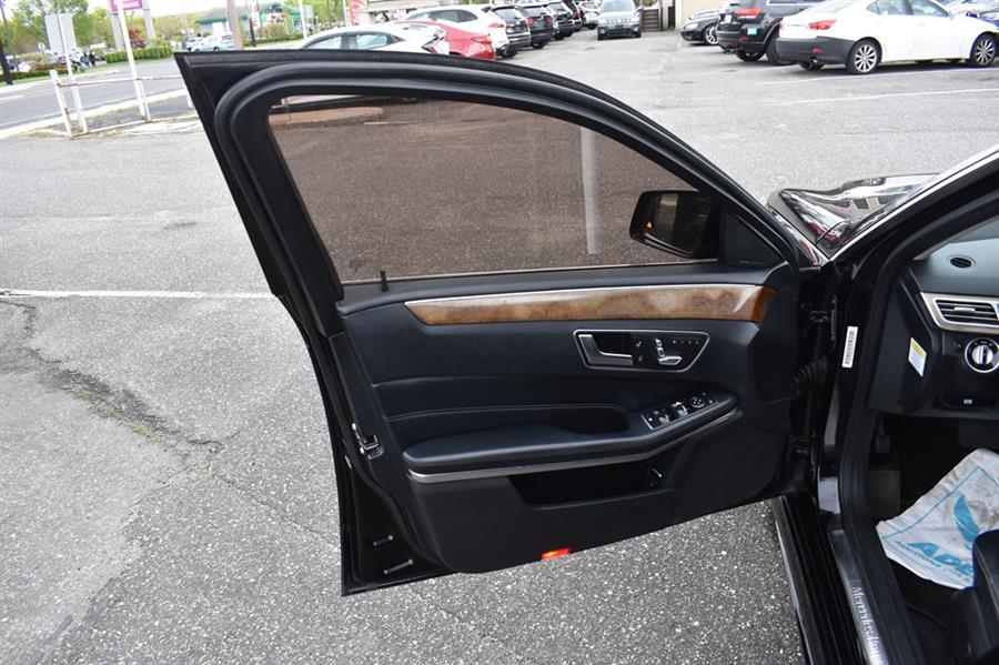 2014 Mercedes-benz E-class E350 4MATIC, available for sale in Patchogue, New York | 112 Auto Plaza. Patchogue, New York 2014 Mercedes-benz E-class E350 4MATIC, available for sale in Patchogue, New York | 112 Auto Plaza. Patchogue, New York