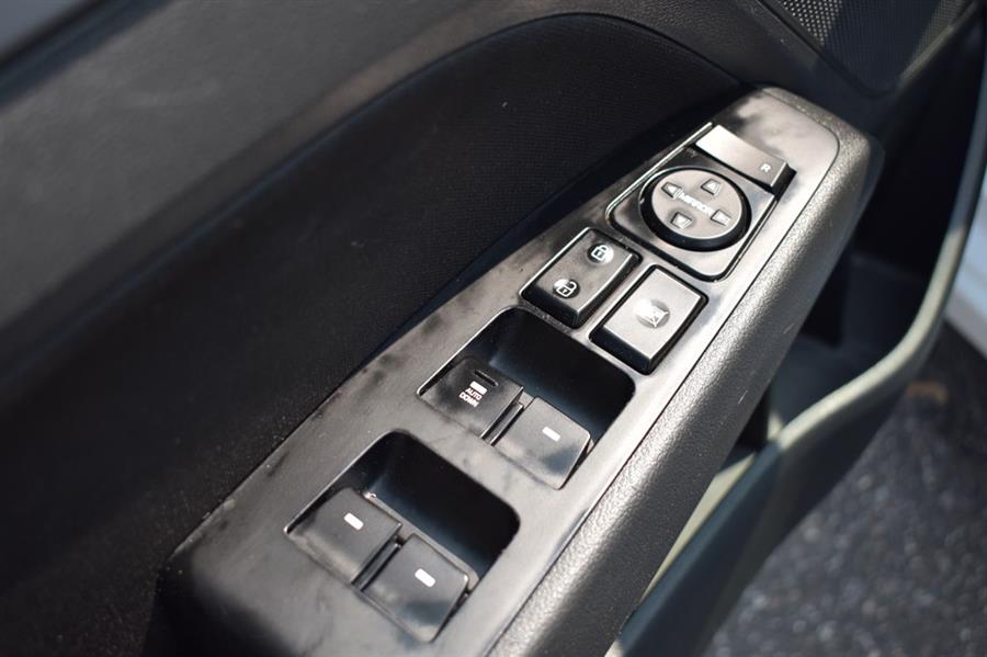 2020 Hyundai Elantra SEL, available for sale in Patchogue, New York | 112 Auto Plaza. Patchogue, New York 2020 Hyundai Elantra SEL, available for sale in Patchogue, New York | 112 Auto Plaza. Patchogue, New York