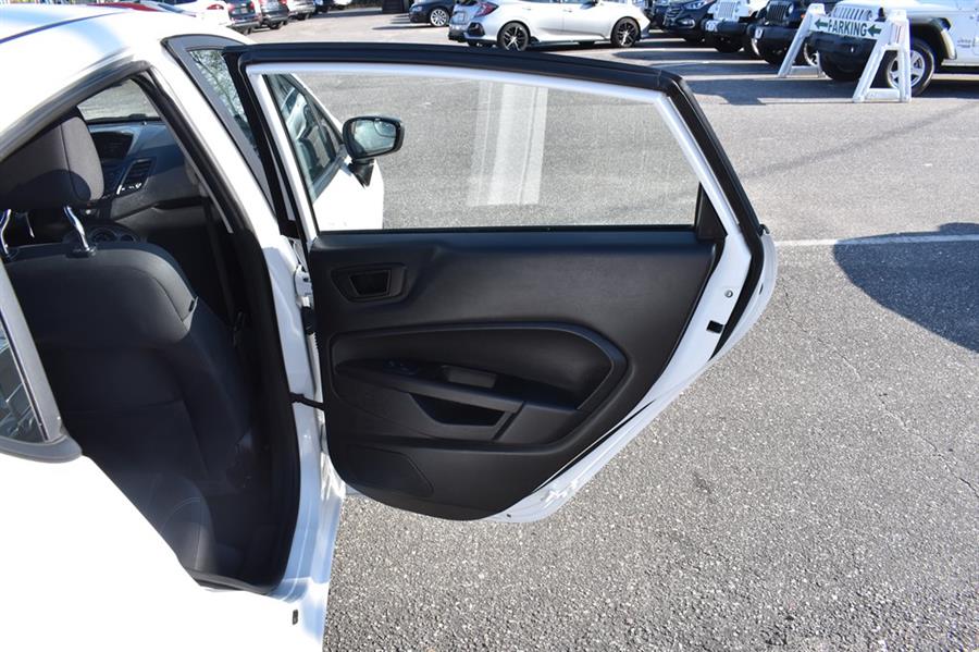 2019 Ford Fiesta SE, available for sale in Patchogue, New York | 112 Auto Plaza. Patchogue, New York 2019 Ford Fiesta SE, available for sale in Patchogue, New York | 112 Auto Plaza. Patchogue, New York