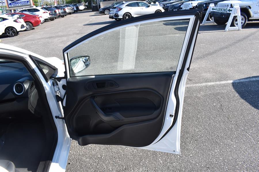 2019 Ford Fiesta SE, available for sale in Patchogue, New York | 112 Auto Plaza. Patchogue, New York 2019 Ford Fiesta SE, available for sale in Patchogue, New York | 112 Auto Plaza. Patchogue, New York
