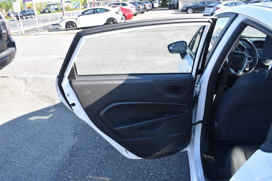 2019 Ford Fiesta SE, available for sale in Patchogue, New York | 112 Auto Plaza. Patchogue, New York 2019 Ford Fiesta SE, available for sale in Patchogue, New York | 112 Auto Plaza. Patchogue, New York