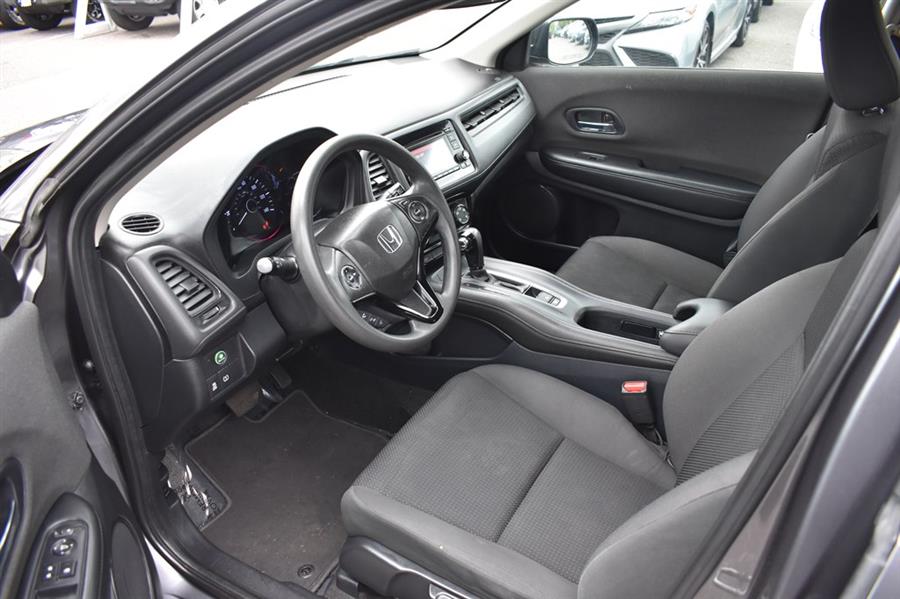 2019 Honda Hr-v LX, available for sale in Patchogue, New York | 112 Auto Plaza. Patchogue, New York 2019 Honda Hr-v LX, available for sale in Patchogue, New York | 112 Auto Plaza. Patchogue, New York