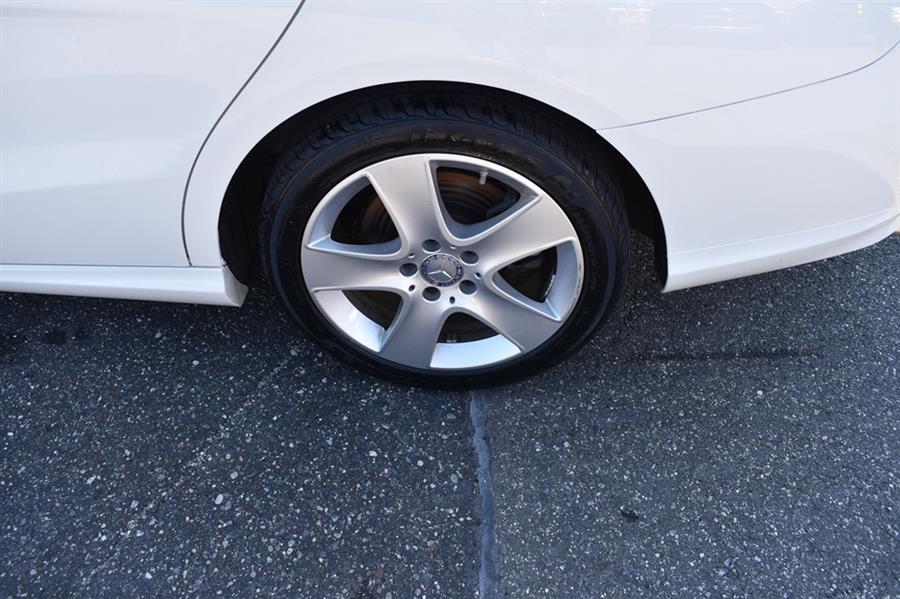 2015 Mercedes-benz Cla 250 4MATIC, available for sale in Patchogue, New York | 112 Auto Plaza. Patchogue, New York 2015 Mercedes-benz Cla 250 4MATIC, available for sale in Patchogue, New York | 112 Auto Plaza. Patchogue, New York