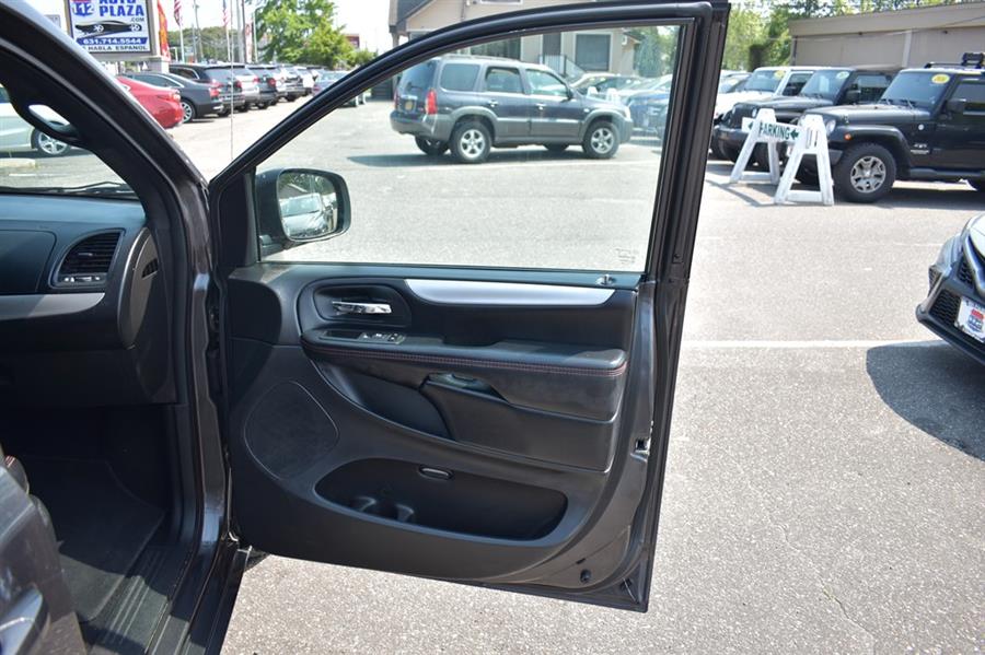 2020 Dodge Grand Caravan GT, available for sale in Patchogue, New York | 112 Auto Plaza. Patchogue, New York 2020 Dodge Grand Caravan GT, available for sale in Patchogue, New York | 112 Auto Plaza. Patchogue, New York