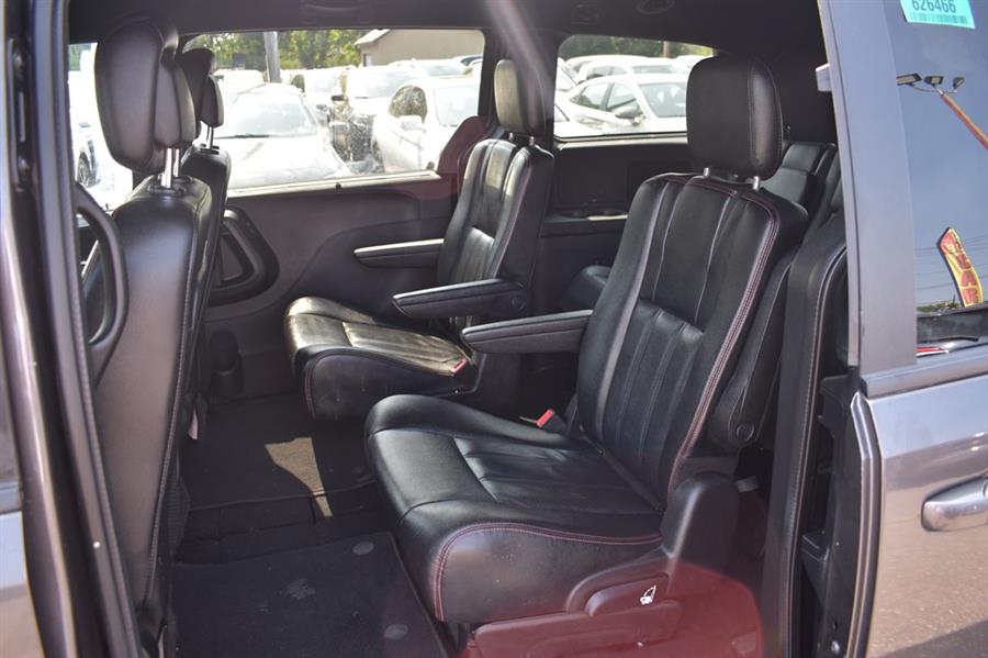 2020 Dodge Grand Caravan GT, available for sale in Patchogue, New York | 112 Auto Plaza. Patchogue, New York 2020 Dodge Grand Caravan GT, available for sale in Patchogue, New York | 112 Auto Plaza. Patchogue, New York