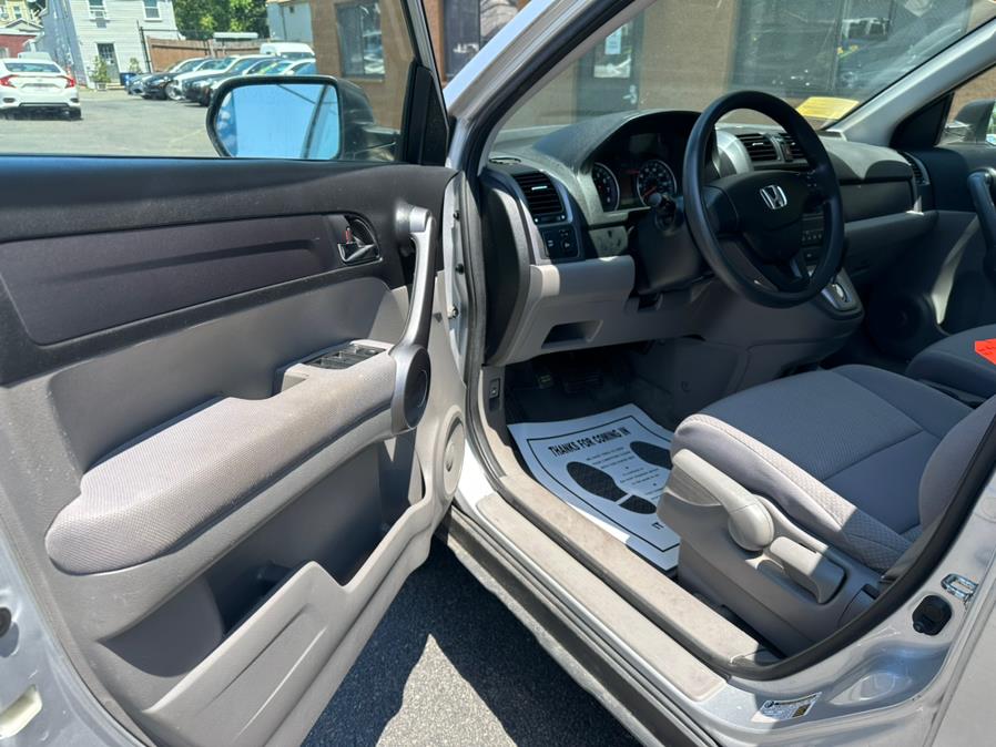 2009 Honda CR-V 4WD 5dr LX, available for sale in Revere, Massachusetts | Wonderland Auto. Revere, Massachusetts 2009 Honda CR-V 4WD 5dr LX, available for sale in Revere, Massachusetts | Wonderland Auto. Revere, Massachusetts