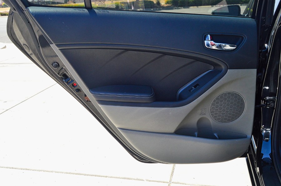 2014 Kia Forte 4dr Sdn Auto EX, available for sale in Moreno Valley, California | Fusion Motors Inc. Moreno Valley, California 2014 Kia Forte 4dr Sdn Auto EX, available for sale in Moreno Valley, California | Fusion Motors Inc. Moreno Valley, California
