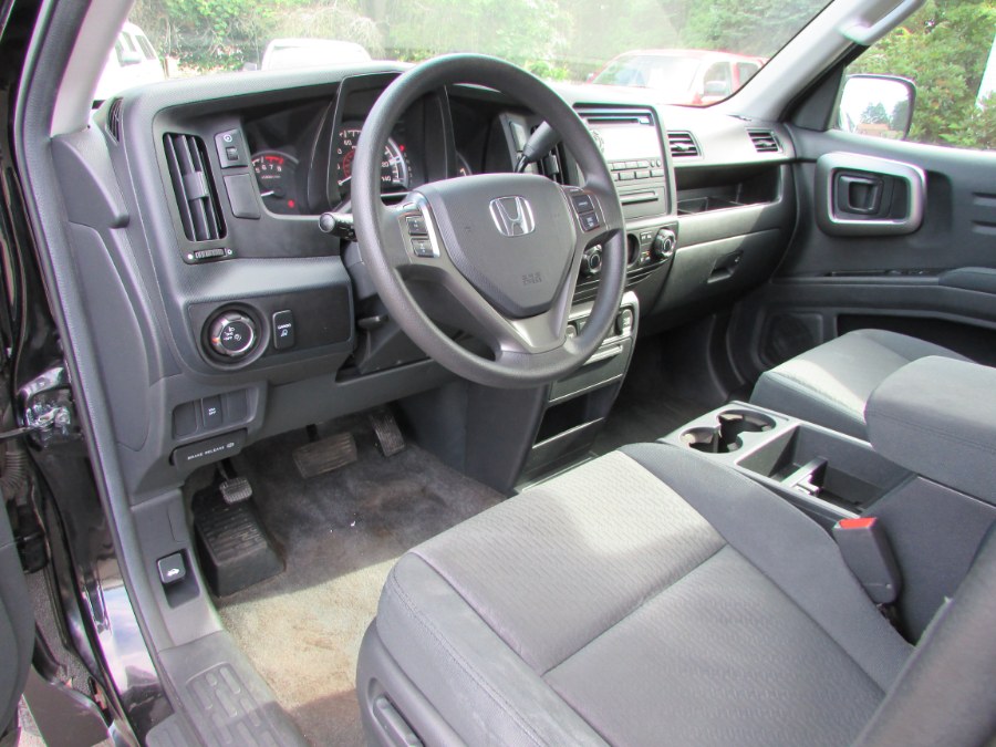 2010 Honda Ridgeline 4WD Crew Cab RTS, available for sale in East Windsor, Connecticut | United Auto Sales of E Windsor, Inc. East Windsor, Connecticut 2010 Honda Ridgeline 4WD Crew Cab RTS, available for sale in East Windsor, Connecticut | United Auto Sales of E Windsor, Inc. East Windsor, Connecticut