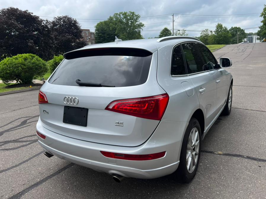 2010 Audi Q5 quattro 4dr Premium Plus, available for sale in Waterbury, Connecticut | Platinum Auto Care. Waterbury, Connecticut 2010 Audi Q5 quattro 4dr Premium Plus, available for sale in Waterbury, Connecticut | Platinum Auto Care. Waterbury, Connecticut