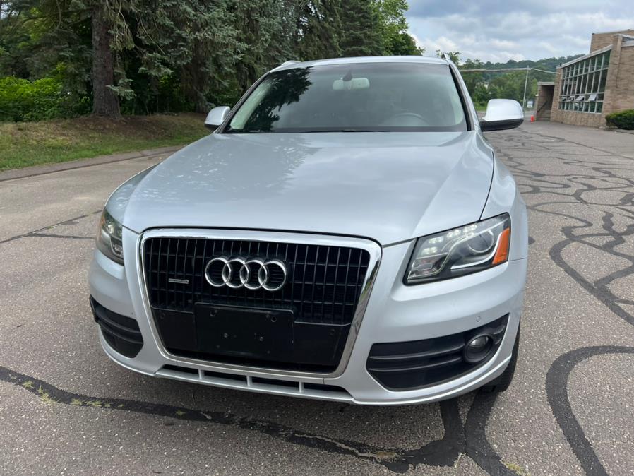 2010 Audi Q5 quattro 4dr Premium Plus, available for sale in Waterbury, Connecticut | Platinum Auto Care. Waterbury, Connecticut 2010 Audi Q5 quattro 4dr Premium Plus, available for sale in Waterbury, Connecticut | Platinum Auto Care. Waterbury, Connecticut
