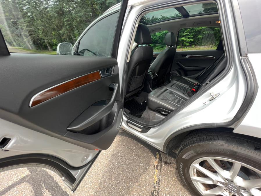 2010 Audi Q5 quattro 4dr Premium Plus, available for sale in Waterbury, Connecticut | Platinum Auto Care. Waterbury, Connecticut 2010 Audi Q5 quattro 4dr Premium Plus, available for sale in Waterbury, Connecticut | Platinum Auto Care. Waterbury, Connecticut