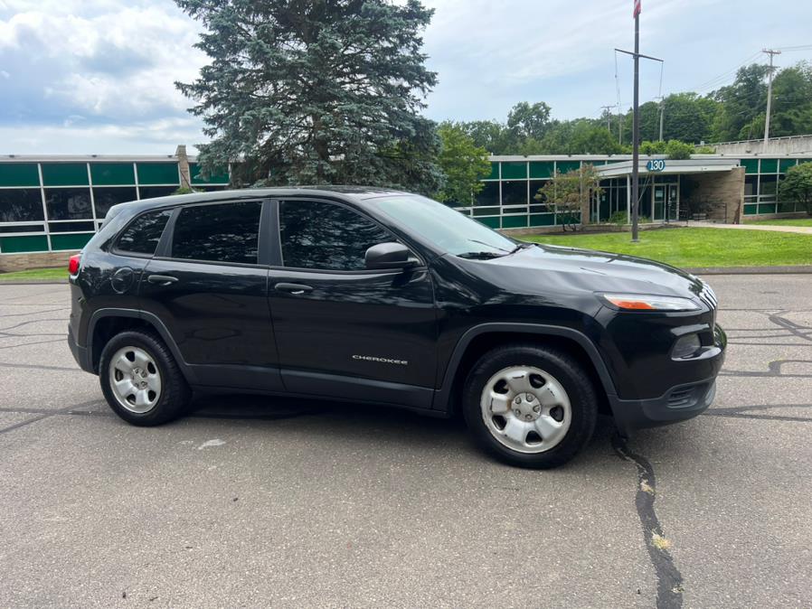 2014 Jeep Cherokee FWD 4dr Sport, available for sale in Waterbury, Connecticut | Platinum Auto Care. Waterbury, Connecticut 2014 Jeep Cherokee FWD 4dr Sport, available for sale in Waterbury, Connecticut | Platinum Auto Care. Waterbury, Connecticut