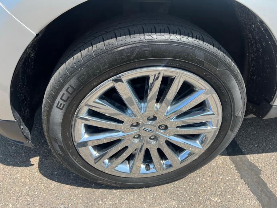 2013 Lincoln MKX AWD 4dr, available for sale in Waterbury, Connecticut | Platinum Auto Care. Waterbury, Connecticut 2013 Lincoln MKX AWD 4dr, available for sale in Waterbury, Connecticut | Platinum Auto Care. Waterbury, Connecticut