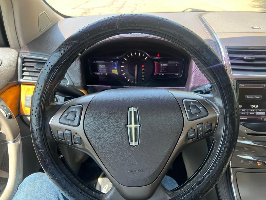 2013 Lincoln MKX AWD 4dr, available for sale in Waterbury, Connecticut | Platinum Auto Care. Waterbury, Connecticut 2013 Lincoln MKX AWD 4dr, available for sale in Waterbury, Connecticut | Platinum Auto Care. Waterbury, Connecticut