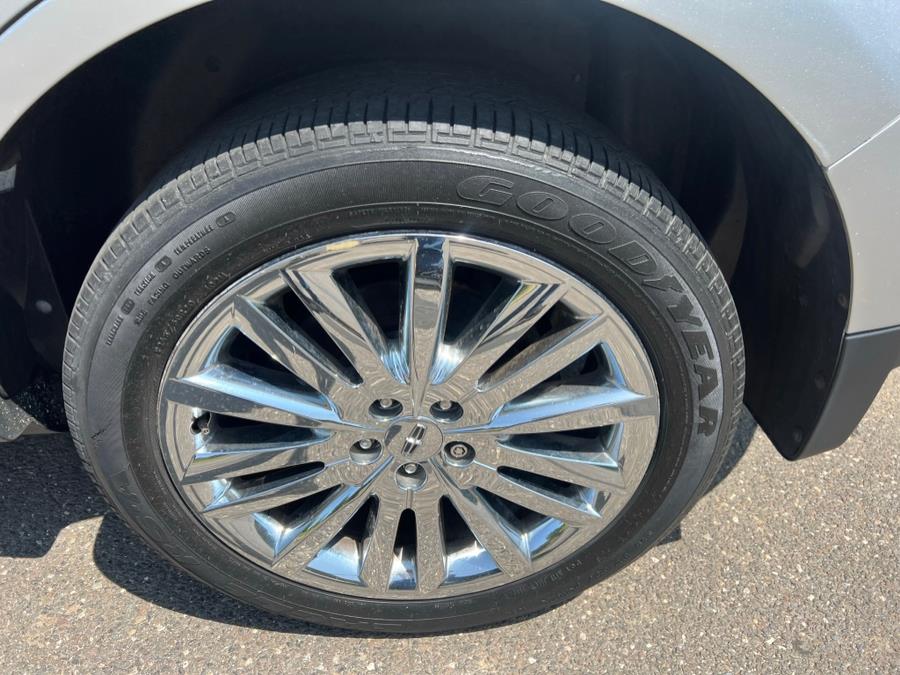 2013 Lincoln MKX AWD 4dr, available for sale in Waterbury, Connecticut | Platinum Auto Care. Waterbury, Connecticut 2013 Lincoln MKX AWD 4dr, available for sale in Waterbury, Connecticut | Platinum Auto Care. Waterbury, Connecticut
